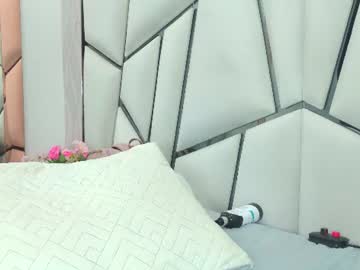_aurora18 live cam