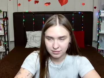 laurahlot live cam