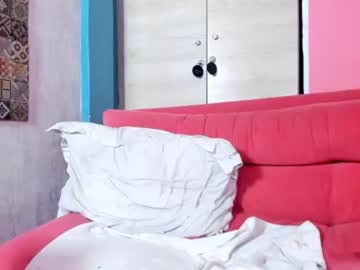 miia_velvet_ live cam
