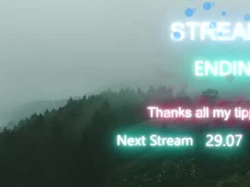 wild_berrrie live cam